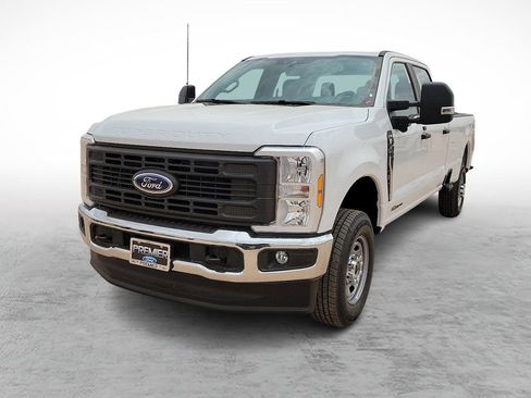 New 2026 Ford F350 XL w/ 360-Degree Camera Package AWD/4WD image 4