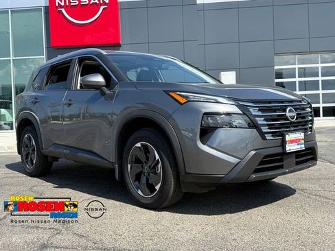 Used 2026 Nissan Rogue SV w/ SV Premium Package AWD/4WD image 1