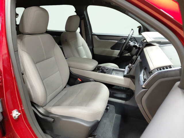 Used 2026 GMC Acadia Elevation AWD/4WD image 15
