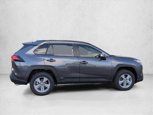 New 2025 Toyota RAV4 XLE image 4