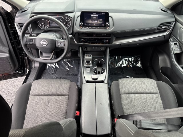 Certified 2025 Nissan Rogue SV AWD/4WD image 15