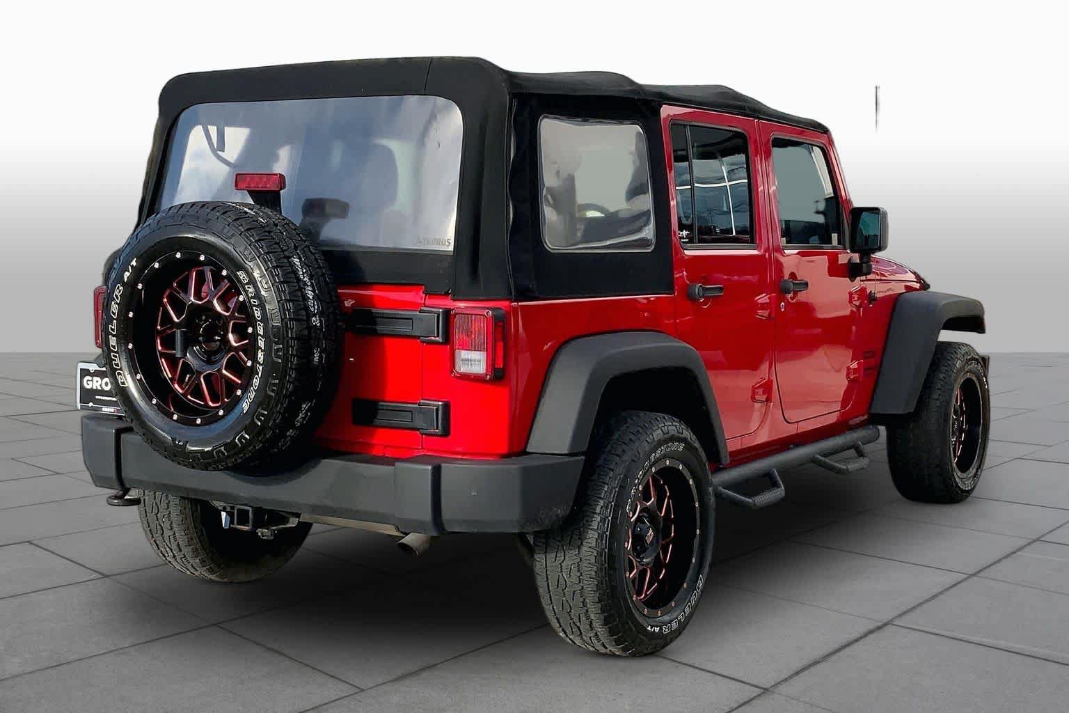 Used 2016 Jeep Wrangler Unlimited Sport w/ Connectivity Group AWD/4WD image 11