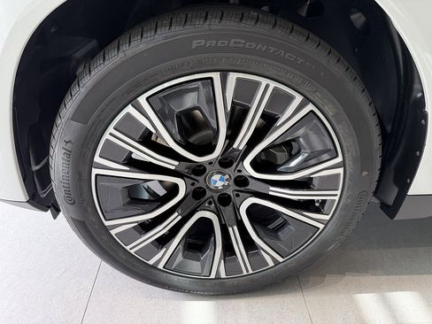 New 2026 BMW X3 xDrive30i w/ Premium Package AWD/4WD image 8