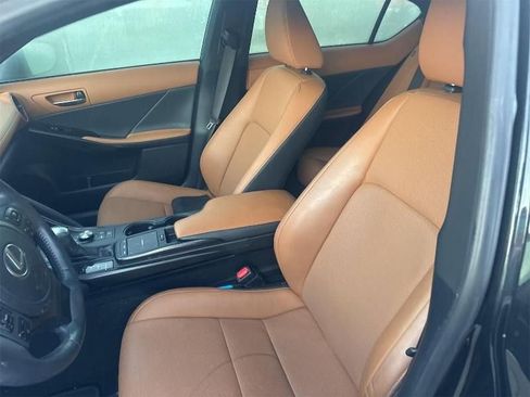 Used 2024 Lexus IS 300 w/ Comfort Package image 7