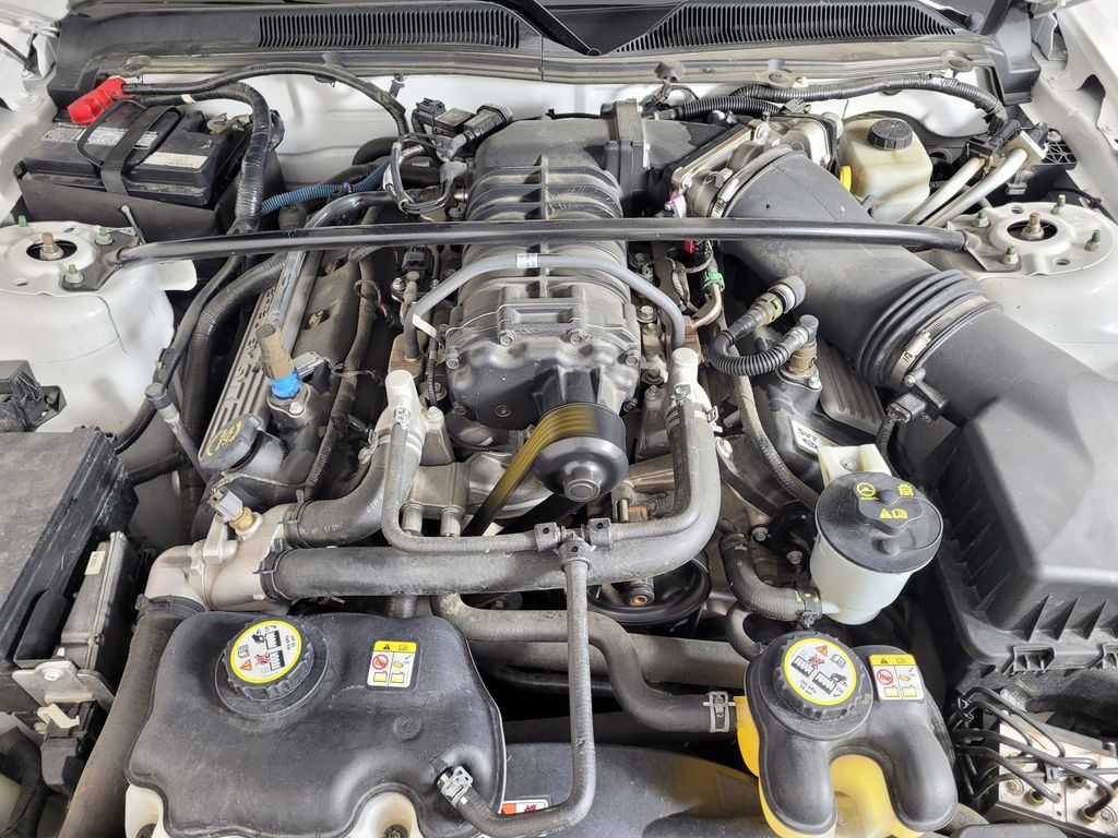 Used 2007 Ford Mustang Shelby GT500 RWD image 19