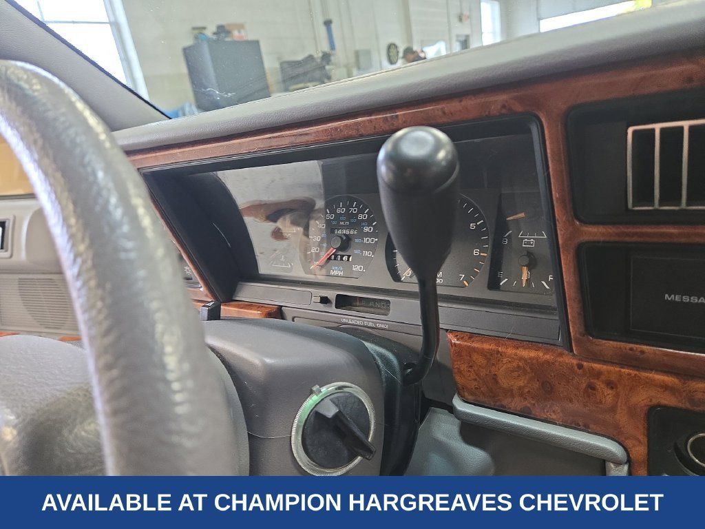 Used 1994 Chrysler LeBaron LE FWD image 21