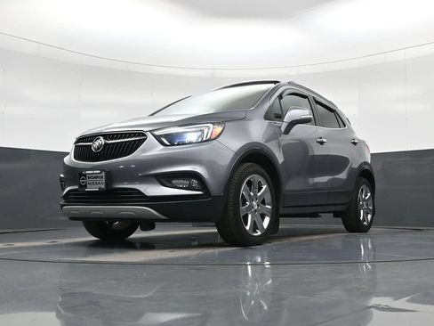 Used 2019 Buick Encore Essence w/ Experience Buick Package AWD/4WD image 18