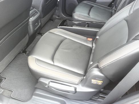 Used 2023 Nissan Pathfinder SL w/ SL Premium Package AWD/4WD image 24