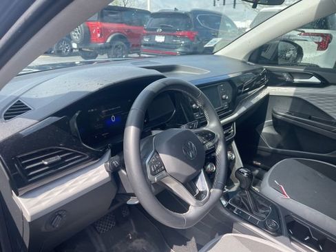 Used 2023 Volkswagen Taos S image 9