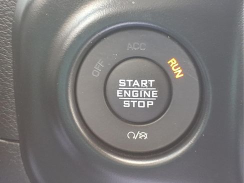 Used 2022 Jeep Wrangler Unlimited Sport AWD/4WD image 15