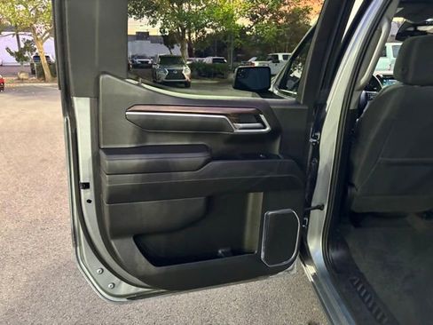 Certified 2025 Chevrolet Silverado 1500 LT image 21