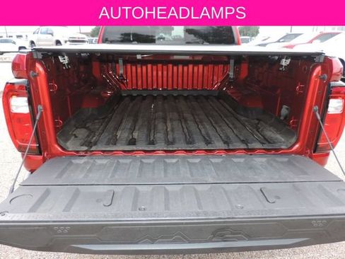 Used 2024 GMC Canyon AT4 AWD/4WD image 14