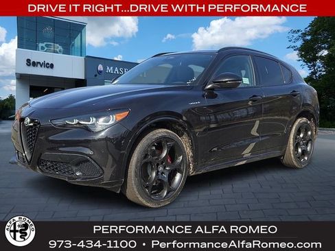 New 2026 Alfa Romeo Stelvio Sprint AWD/4WD image 1