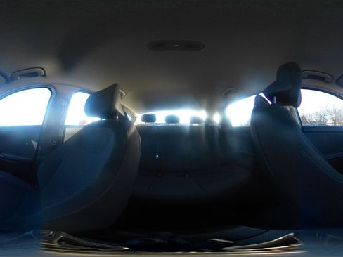 Used 2025 Kia K4 LXS image 42