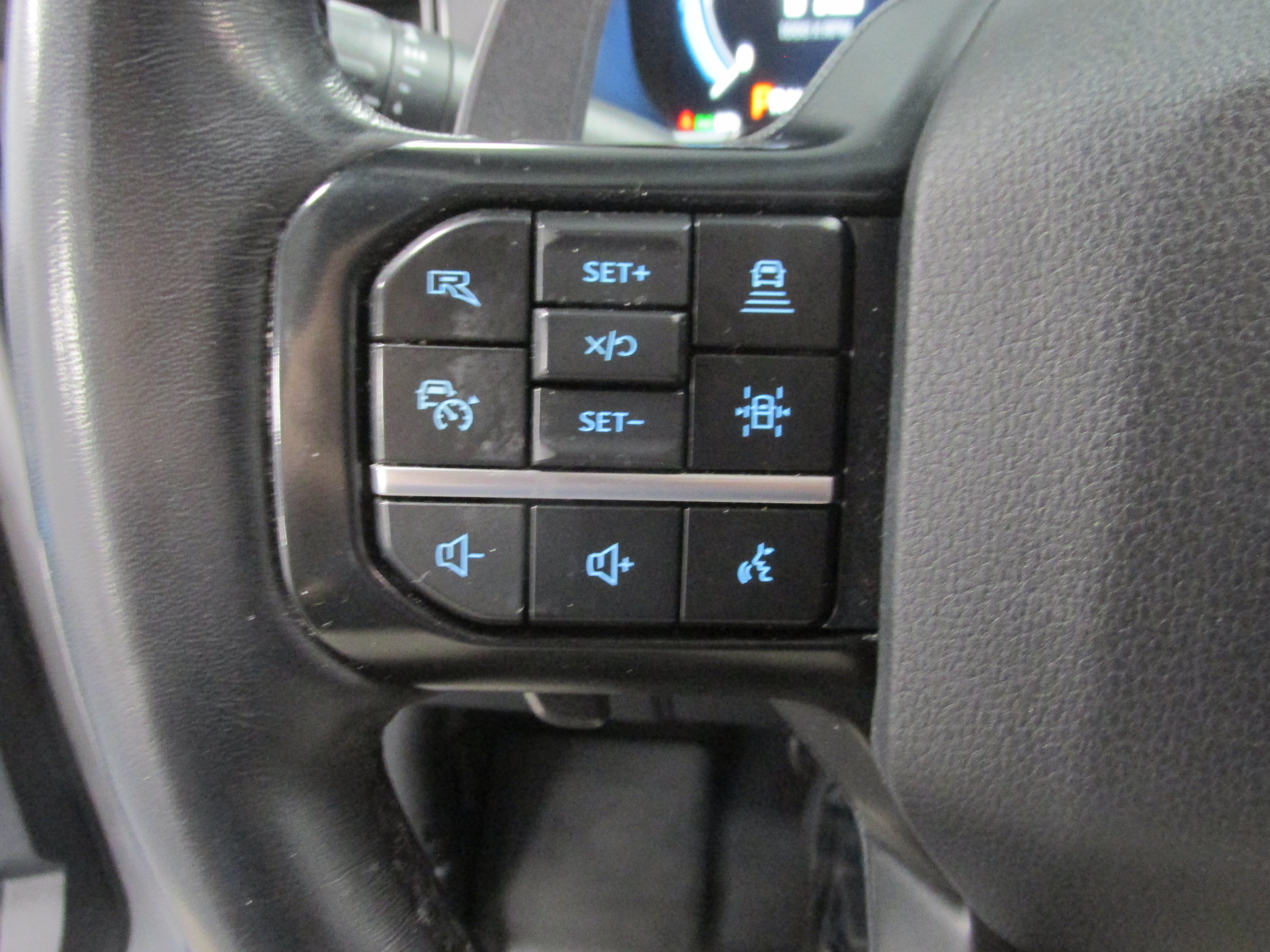 Used 2023 Ford F150 Raptor AWD/4WD image 34
