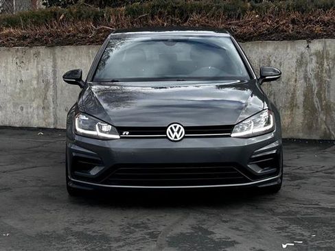 Used 2019 Volkswagen Golf R 4-Door image 8