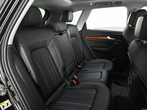 Used 2023 Audi Q5 2.0T Premium w/ Convenience Package AWD/4WD image 21