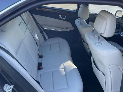 Used 2016 Mercedes-Benz E 350 Sedan image 12