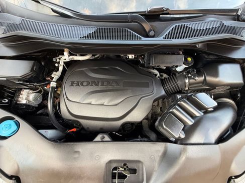 Used 2022 Honda Pilot Black Edition image 9