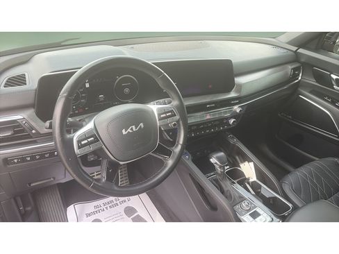 Certified 2025 Kia Telluride SX X-Line AWD/4WD image 19