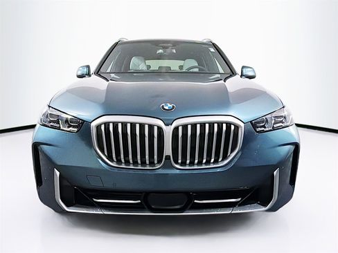 New 2026 BMW X5 xDrive40i image 2