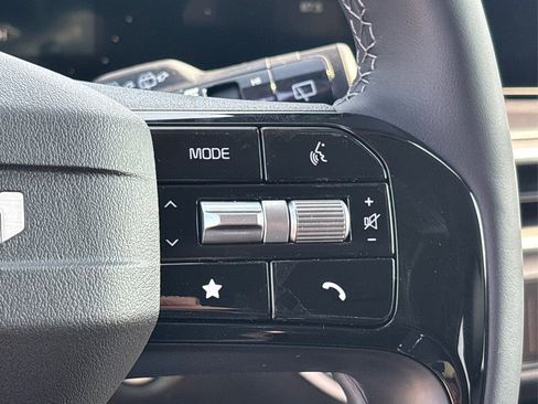 New 2026 Kia Sorento S image 18