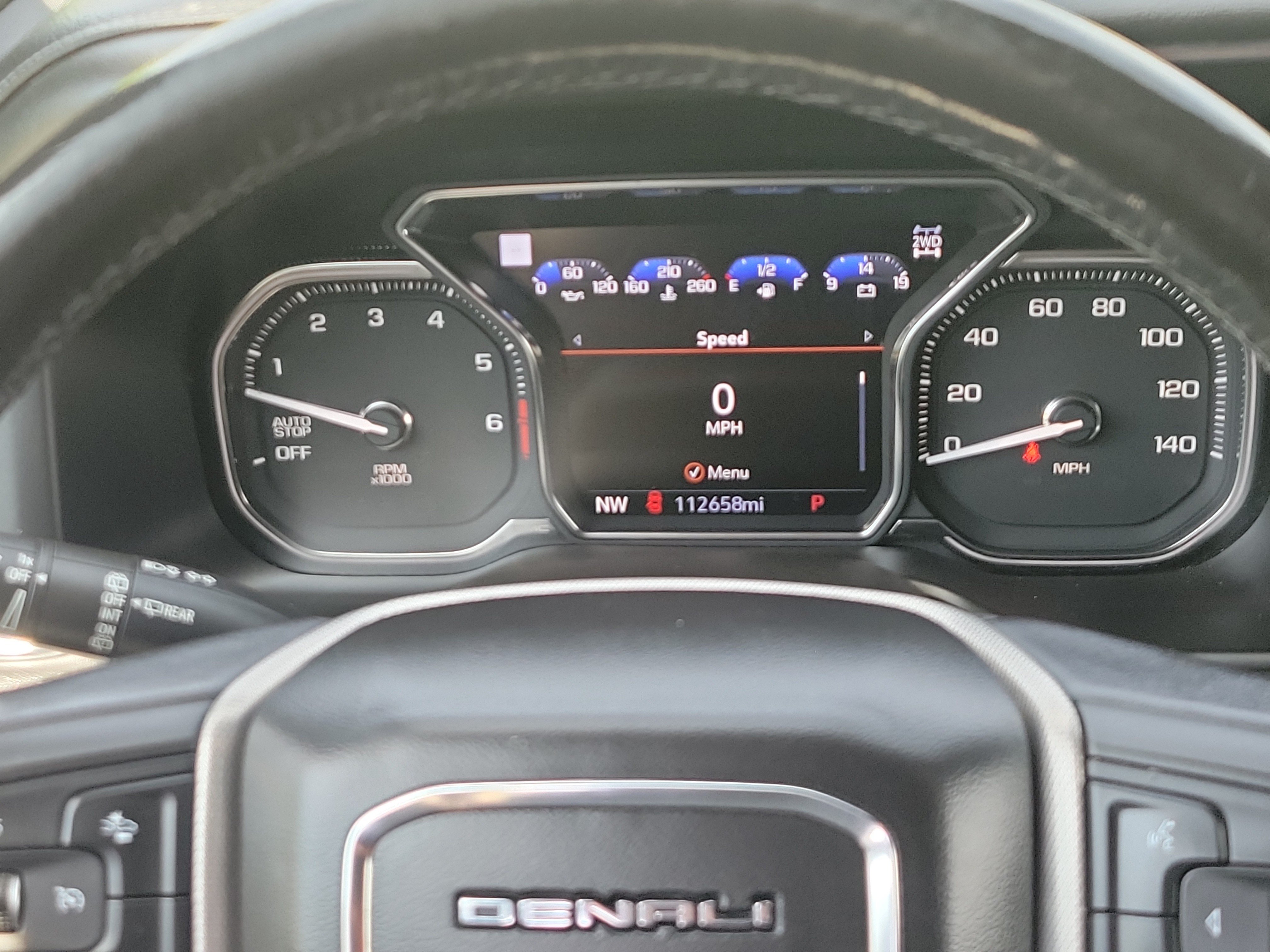 Used 2021 GMC Yukon XL Denali w/ Denali Premium Package AWD/4WD image 23