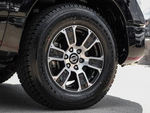 Used 2022 Nissan Titan SV w/ Accessory Utility Package AWD/4WD image 56