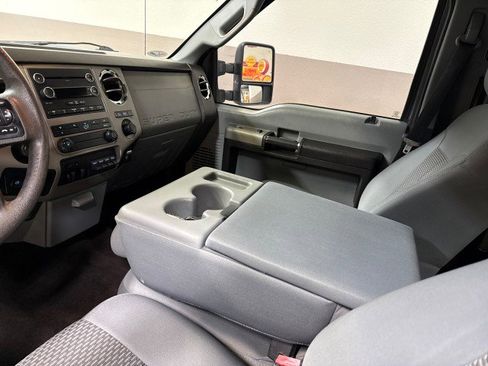 Used 2015 Ford F250 XLT w/ XLT Value Package image 20