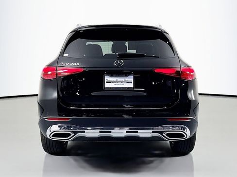 New 2026 Mercedes-Benz GLC 300 image 3