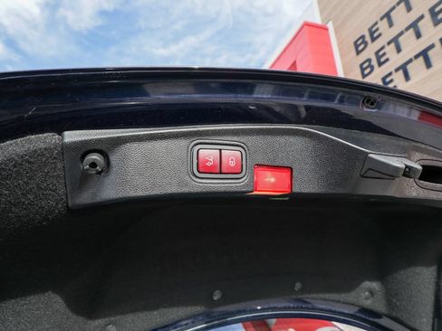 Used 2019 Mercedes-Benz C 300 Coupe image 28