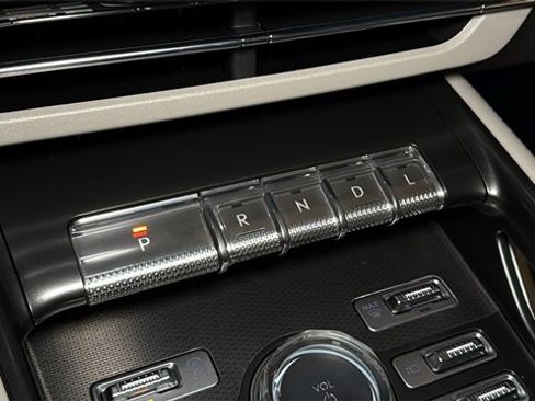 New 2026 Lincoln Nautilus Premier w/ Equipment Group 102A image 27