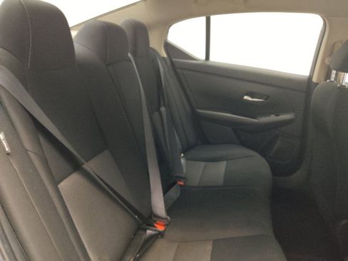 Used 2022 Nissan Sentra SV FWD image 19