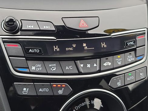 Used 2025 Acura RDX A-Spec image 17