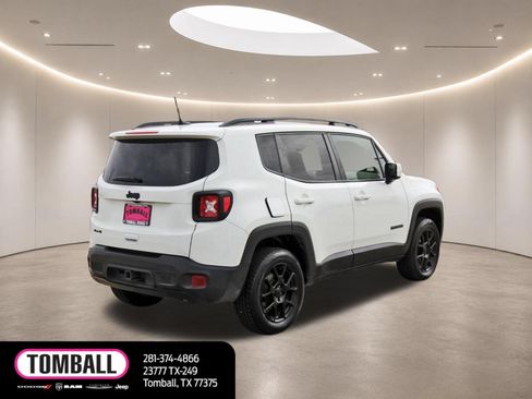 Used 2019 Jeep Renegade Altitude w/ Quick Order Package 2XM AWD/4WD image 7