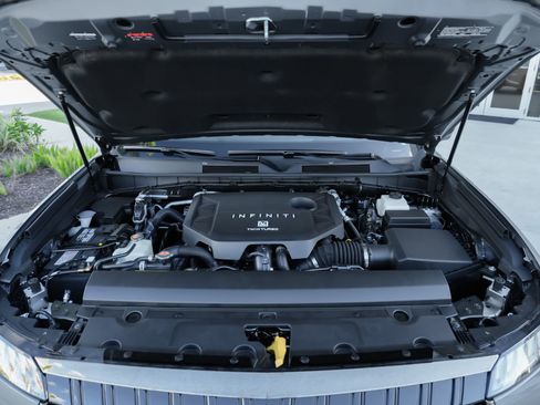 New 2026 INFINITI QX80 4WD w/ Sport Exterior Package image 36