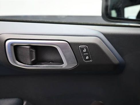 Certified 2024 Ford Bronco Outer Banks AWD/4WD image 6