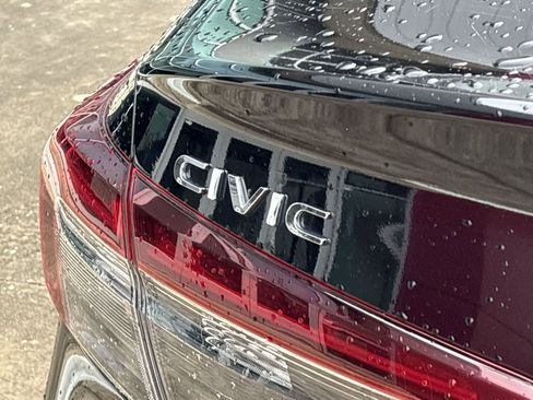 Used 2025 Honda Civic LX image 7