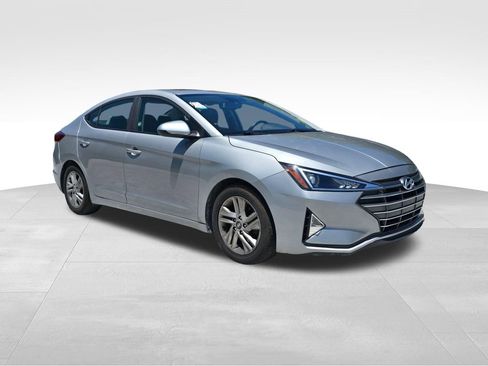 Used 2020 Hyundai Elantra Value Edition w/ Cargo Package (C1) FWD image 9