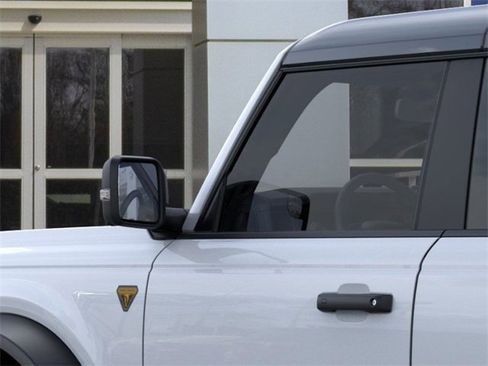 New 2025 Ford Bronco Badlands image 22