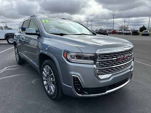 Used 2023 GMC Acadia Denali w/ Denali Ultimate Package image 3