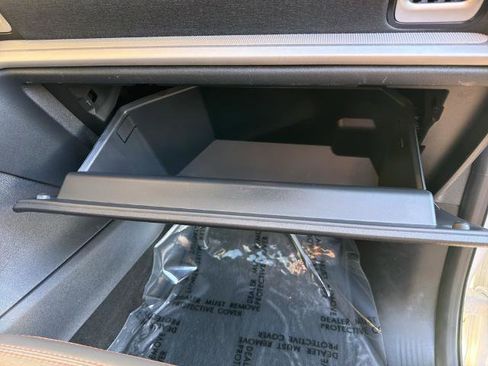 Certified 2025 Ford Expedition Active image 10