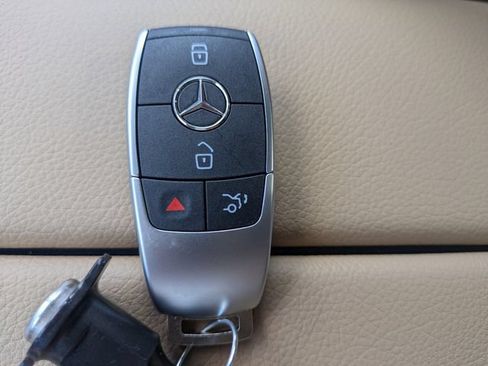 New 2026 Mercedes-Benz GLE 350 4MATIC image 32