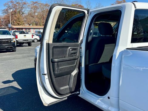 Used 2020 RAM 1500 Tradesman w/ Popular Equipment Group image 16