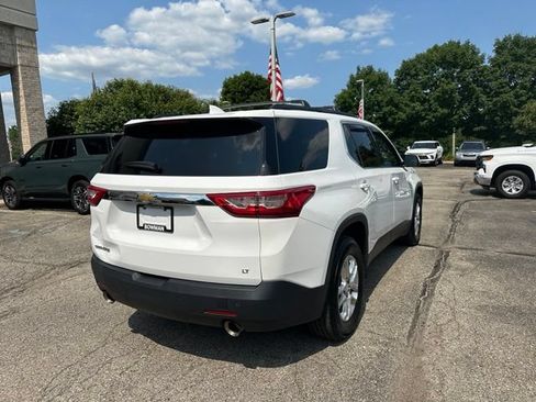 Used 2019 Chevrolet Traverse LT w/ LPO, Floor Liner Package FWD image 5