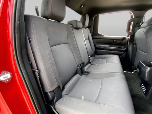 Certified 2026 Toyota Tacoma SR5 AWD/4WD image 19
