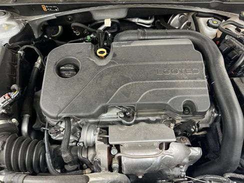 Used 2021 Chevrolet Malibu RS FWD image 24