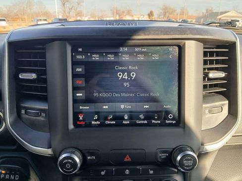 Used 2021 RAM 1500 Big Horn image 21