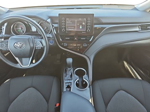 Used 2023 Toyota Camry LE image 12