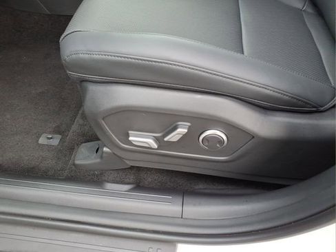 New 2026 Hyundai Santa Fe SEL FWD image 10